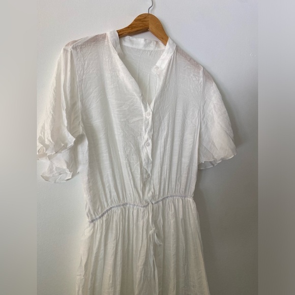 Cupshe women’s adjustable waist, coverup shirt dress, v-neck, a-line beachwear. - Picture 2 of 6